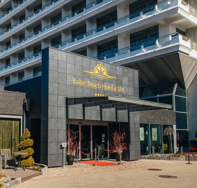 Baltic Beach Hotel & SPA, Jūrmala — otelin girişi
